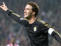 FB体育APP-绿茵场上的钢铁意志，意甲焦点战启示录与活塞式胜利哲学