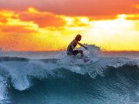 FB体育官方网站-西甲国家德比之夜，阿克舞台越大越强