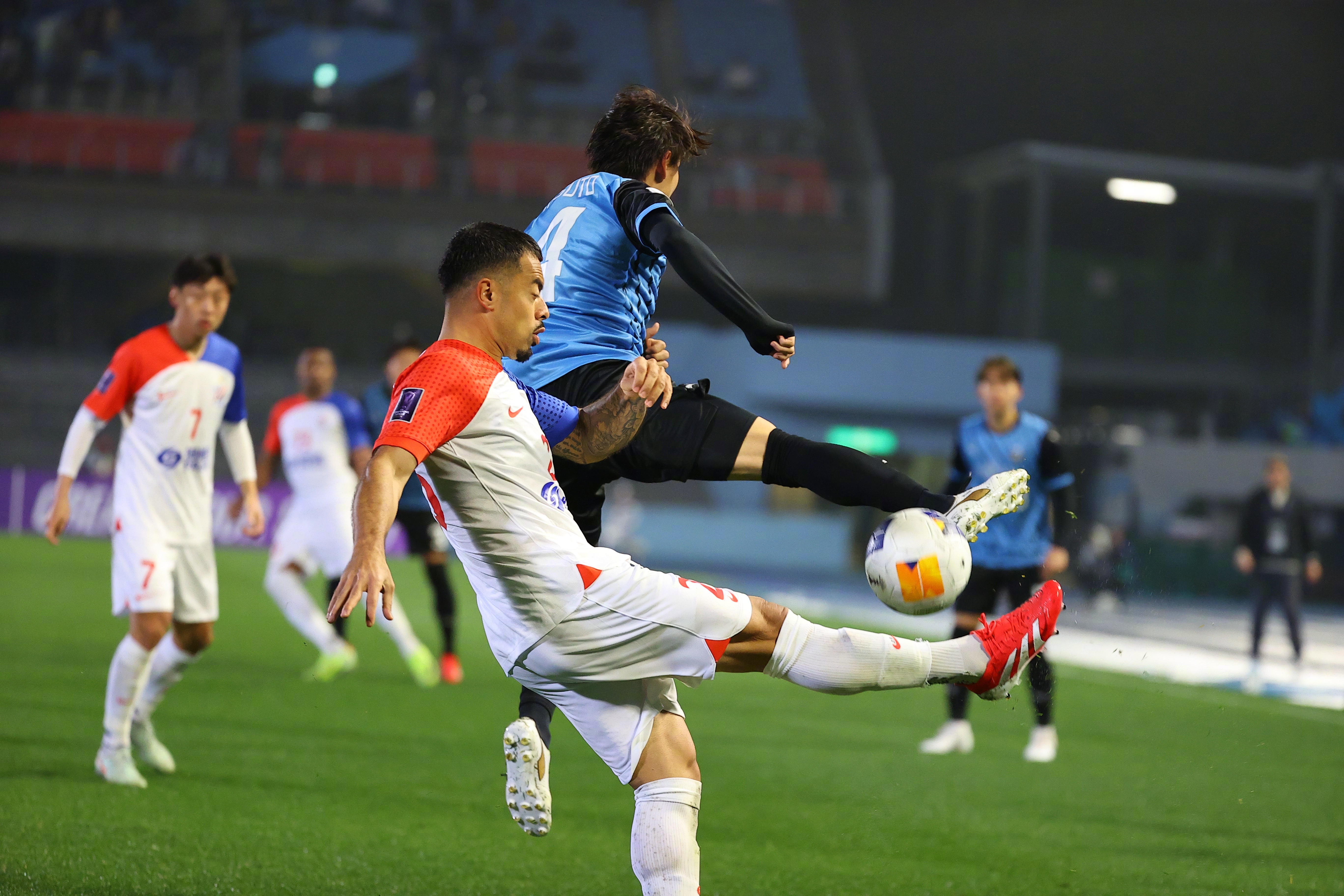 甲级联赛比赛,球队以高分胜出 甲级联赛比赛,球队以高分胜出