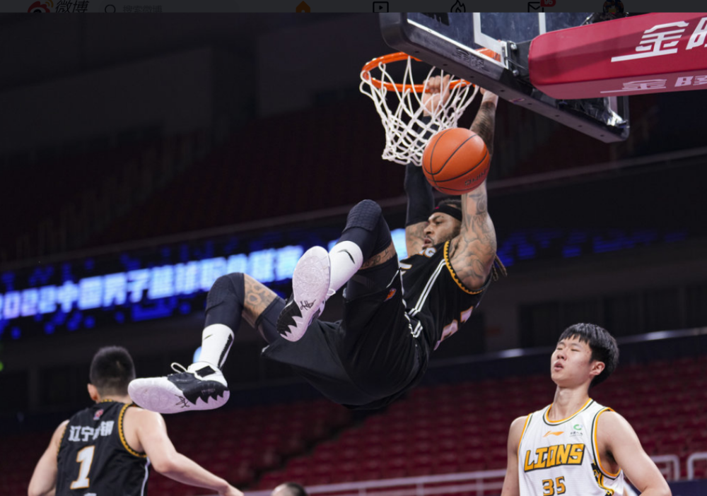 哥伦比亚横扫那不勒斯,范佩西一己之力扛起全队的简单介绍 哥伦比亚横扫那不勒斯,范佩西一己之力扛起全队的简单介绍