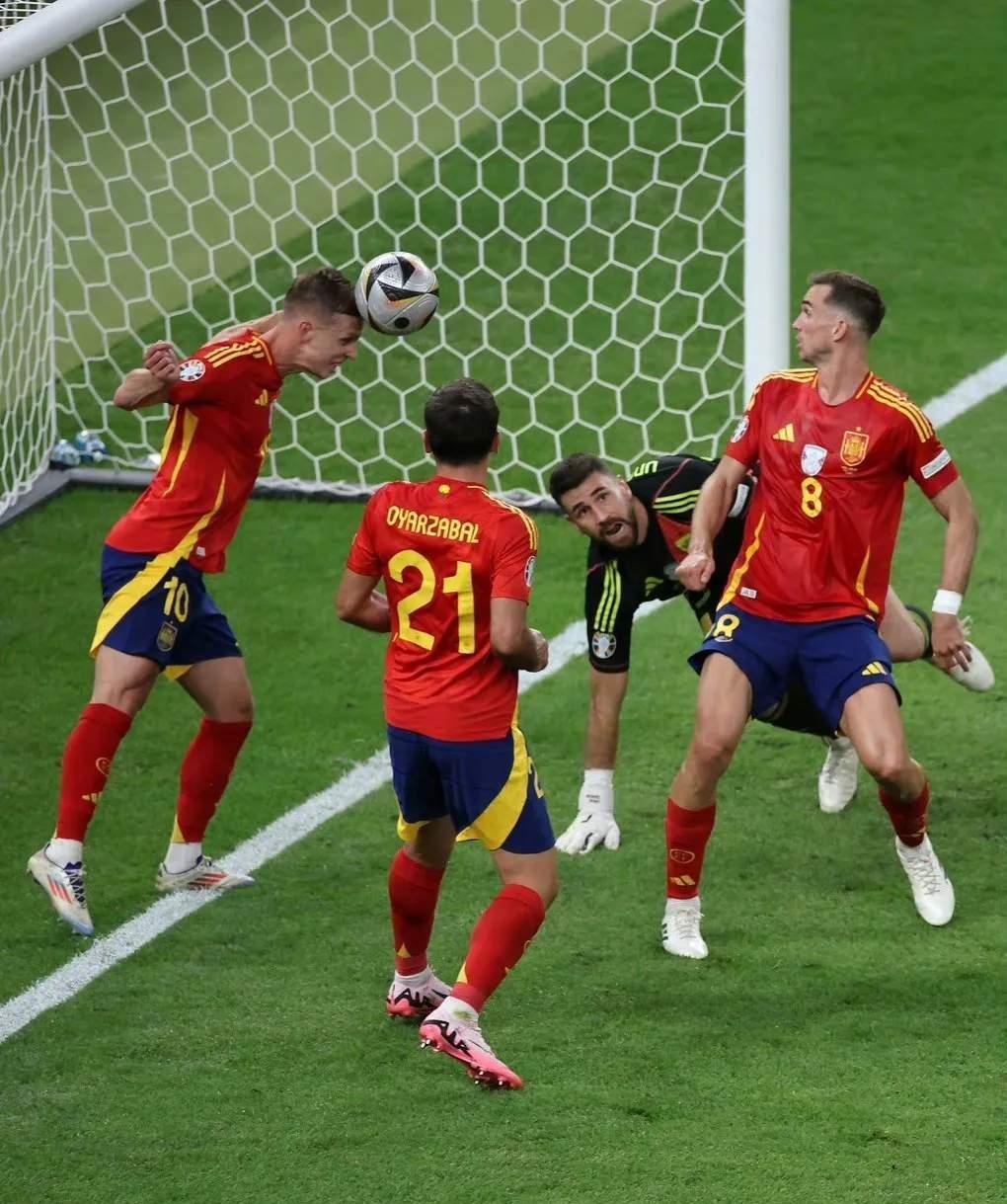 精彩绝伦的欧洲之战，球迷热血沸腾的简单介绍