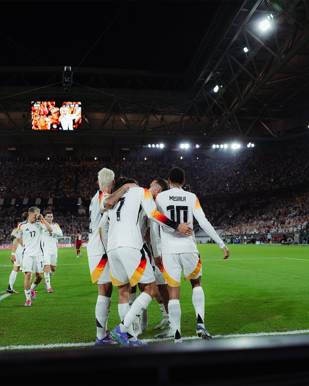 精彩绝伦的欧洲之战，球迷热血沸腾的简单介绍