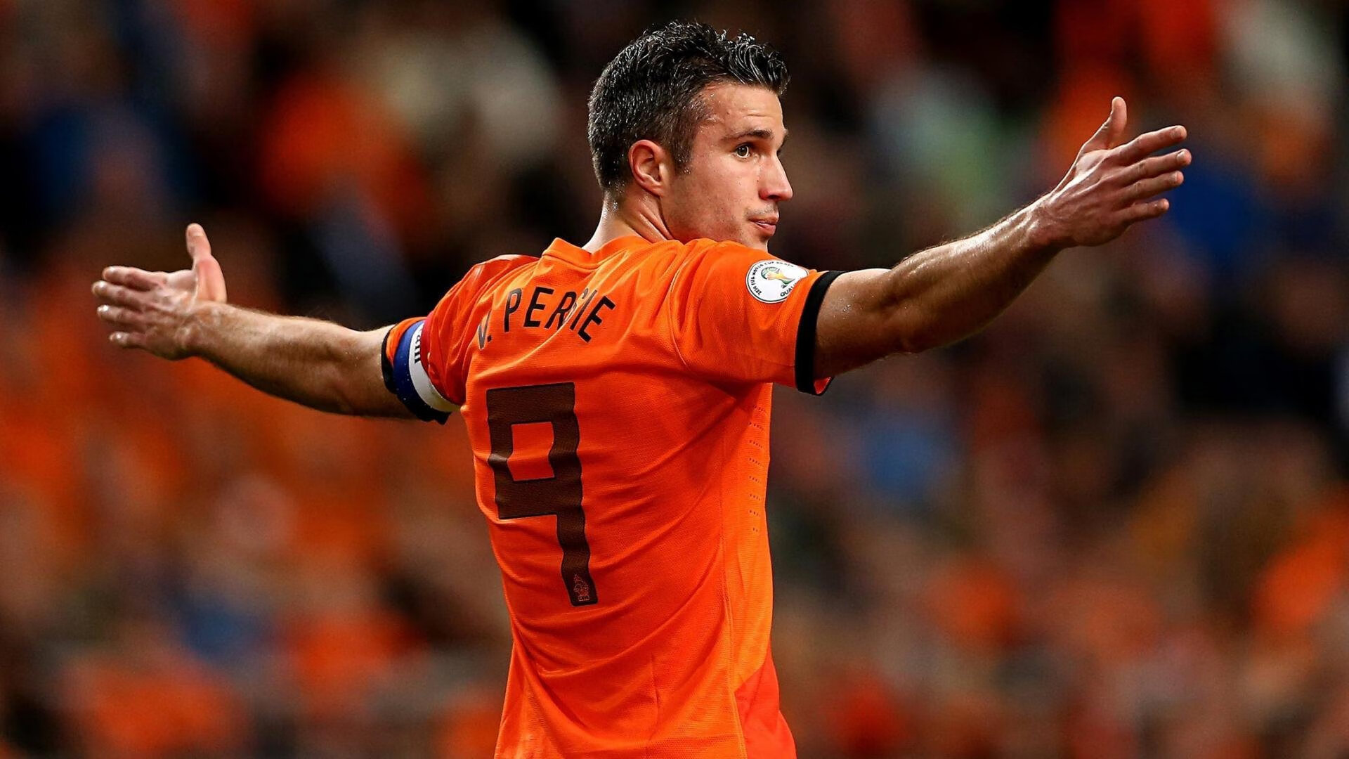 欧冠决赛之夜，西亚卡姆惊艳四座，从非洲走出的篮球巨星如何照亮欧洲之巅