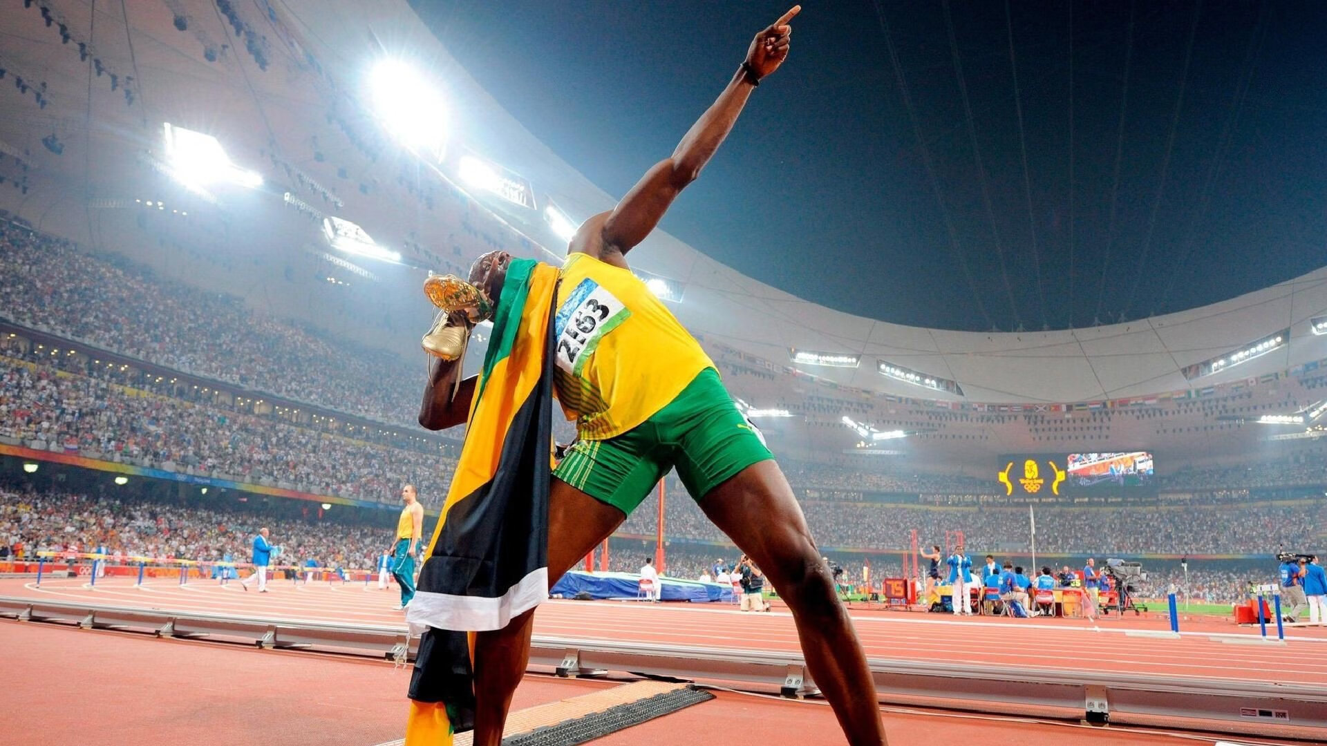 年度焦点之战,奥地利铁血防守,如何彻底锁死波兰的进攻火力?